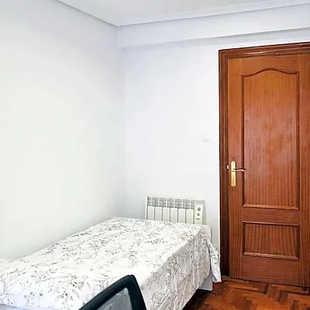 Hotel Linares 10 3*